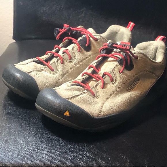 KEEN 1015205 Women’s Tan Cream Suede Hiking Climbing Shoes Size 5.5 - Picture 3 of 11